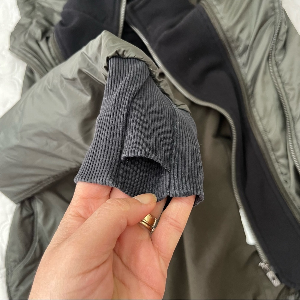 Lululemon Scuba Hoodie *Glyde Dark Olive Green Insulated Jacket Size 4 - Picture 10 of 17